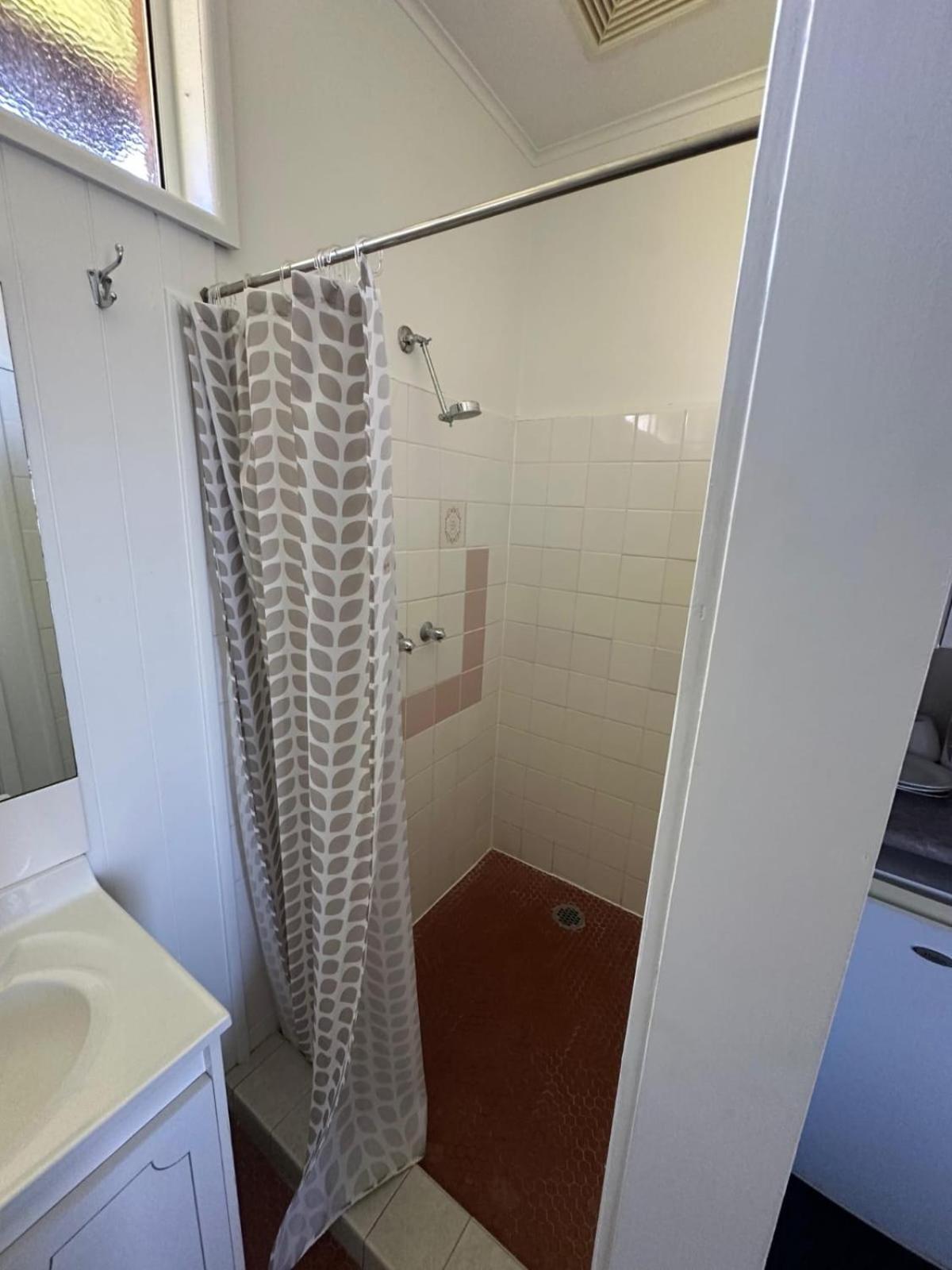 Gardens Motel 3*